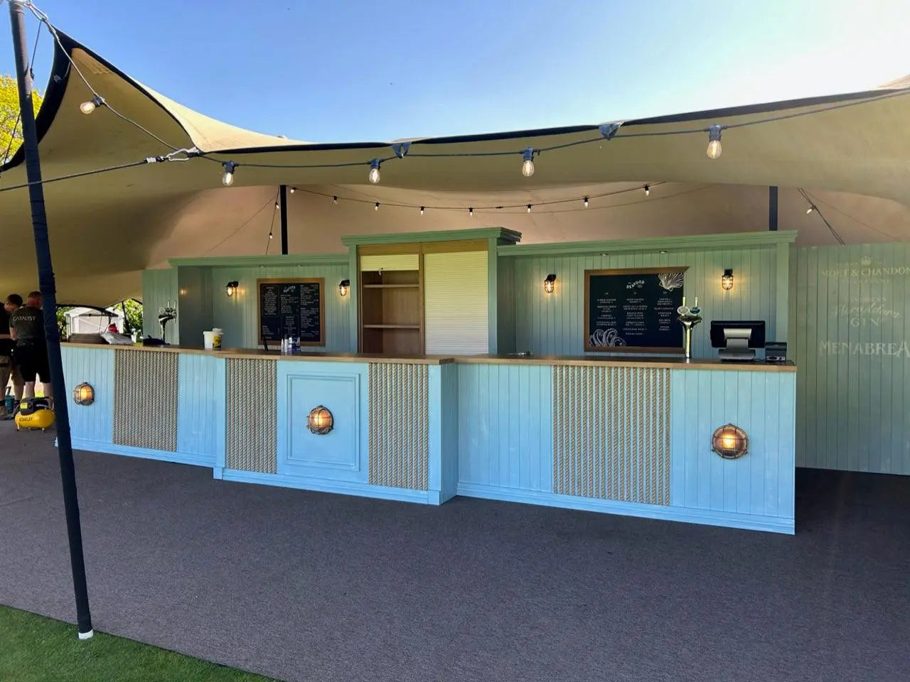 Space-Saving Doors Space in Your Home. THEdoûr Bespoke