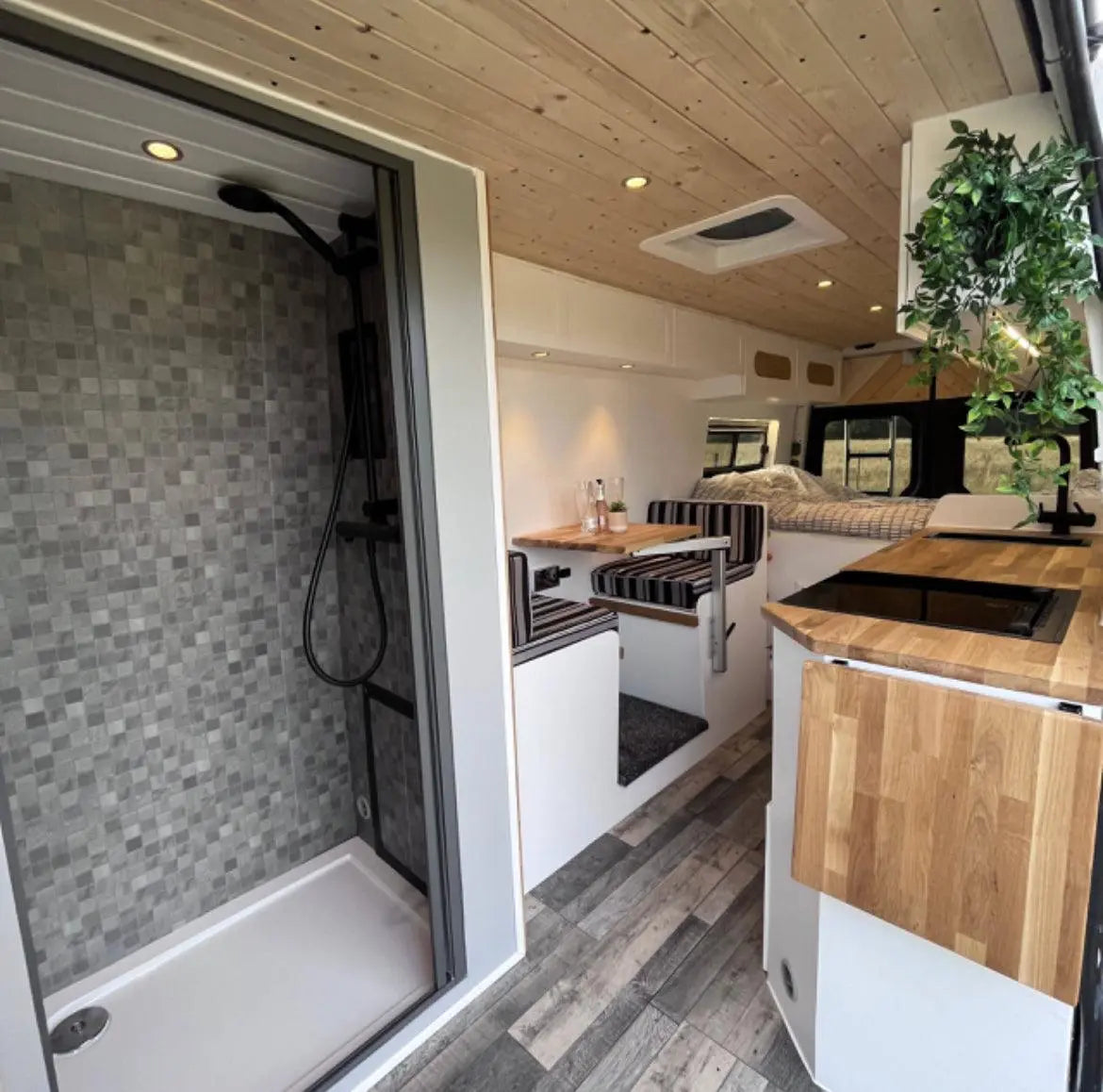 Maximising RV / Campervan Space – THEdoûr Bespoke