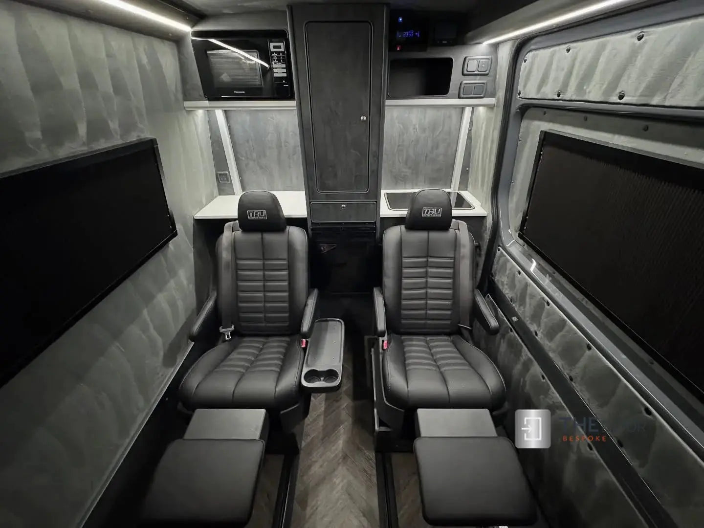 Campervan ROLdoûr Shower Door & 3 x WINdoûr Blackout Window Blinds & Net | All Made to Measure THEdoûr Bespoke