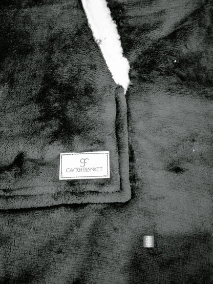 CwtchBlanket Giant 200cm x 170cm Extra Thick Sherpa Fleece Camper Blanket THEdoûr Bespoke