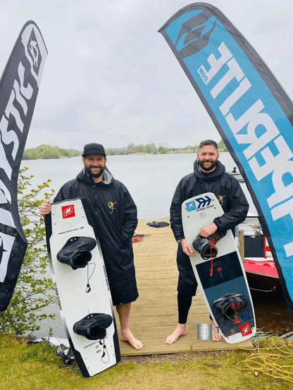 GF Large Dry Beach Changing Robe, Sherpa Fleece Lining - Waterproof, Windproof Oversized Coat - Swimming - Water-sports THEdoûr Bespoke