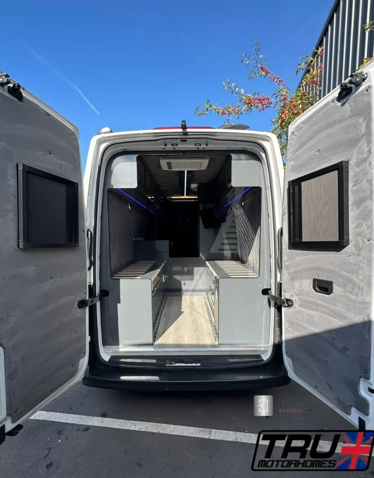 Campervan ROLdoûr Shower Door & 3 x WINdoûr Blackout Window Blinds & Net | All Made to Measure THEdoûr Bespoke