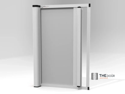 ROLdour – Maßanfertigung. Bestellen Sie jede Patronenlänge in mm bis max. 2000 mm x jede Schienenlänge in mm bis max. 1000 mm (Gesamtgröße bis zu den Außenkanten des Rahmens). THEdoûr Bespoke