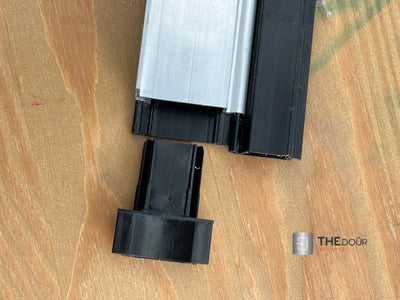 TAMdoûr Tambour Türkit Schnitt 1850mm x 700mm mit Flexschiene für geraden Schiebebetrieb mit 90-Grad-Wendung oder gebogenem Abschluss THEdoûr Maßanfertigung